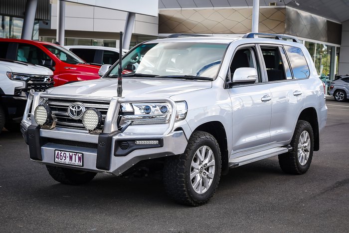 2016 Toyota LANDCRUISER