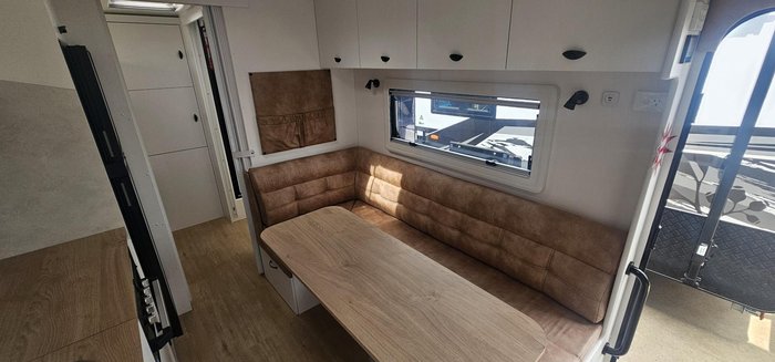 2025 Newlands Family Tourister 650