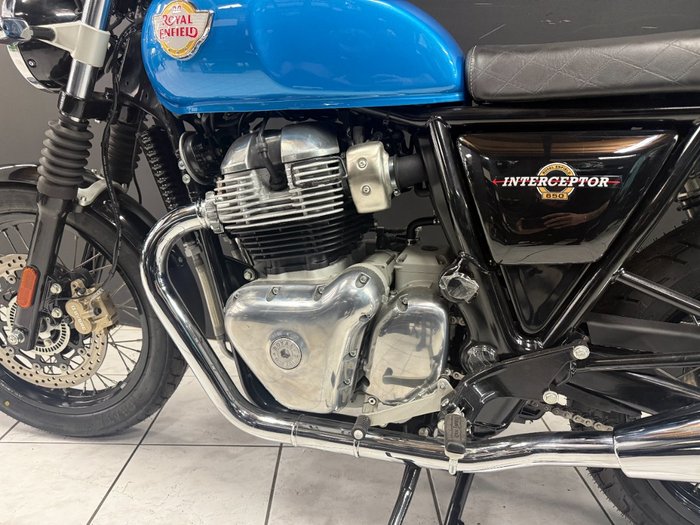 2023 Royal Enfield INTERCEPTOR 650 E5 CLASSIC Blue