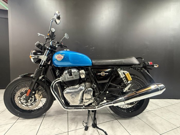 2023 Royal Enfield INTERCEPTOR 650 E5 CLASSIC Blue
