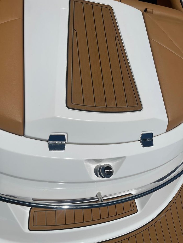 2023 Camero Vision 21v Bowrider