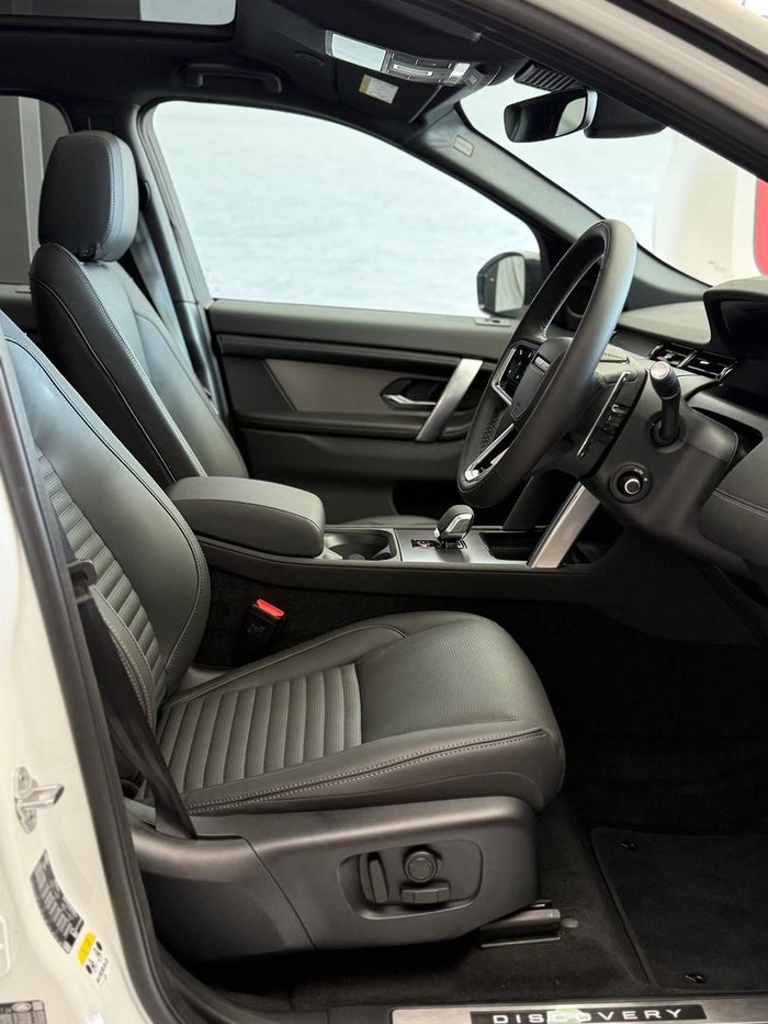 2024 Land Rover Discovery Sport P250 Dynamic HSE
