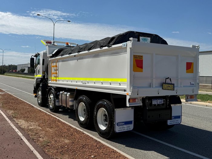 2026 Isuzu F Series FYH 320-255 AT R58 WHITE