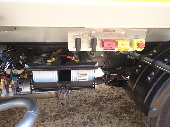 2025 Isuzu F Series FYH 300-350 White