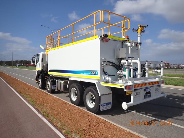 2024 Isuzu Fyh ORH ISUZU FYH 300-350 WATER TRUCKS AVAILABLE NOW! White