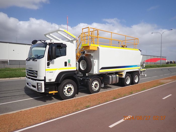 2024 Isuzu Fyh ORH ISUZU FYH 300-350 WATER TRUCKS AVAILABLE NOW! White