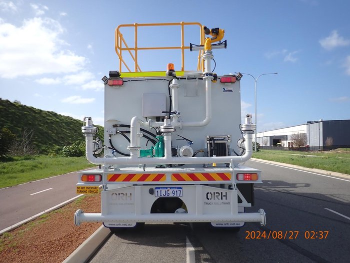2024 Isuzu Fyh ORH ISUZU FYH 300-350 WATER TRUCKS AVAILABLE NOW! White