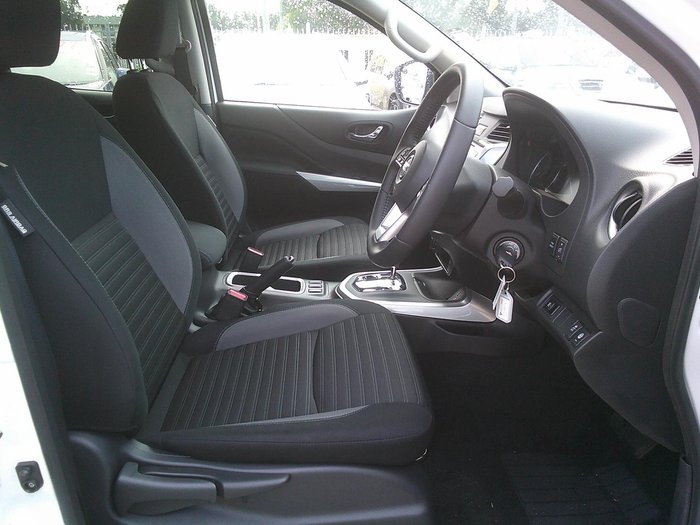 2023 Nissan Navara ST D23 MY23 4x2 Solid White