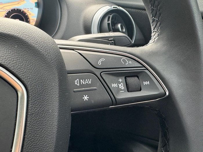 2023 Audi Q2 40 TFSI S line
