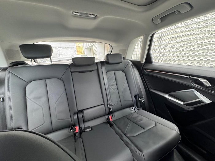 2023 Audi Q3 35 TFSI F3 MY24 Navarra Blue