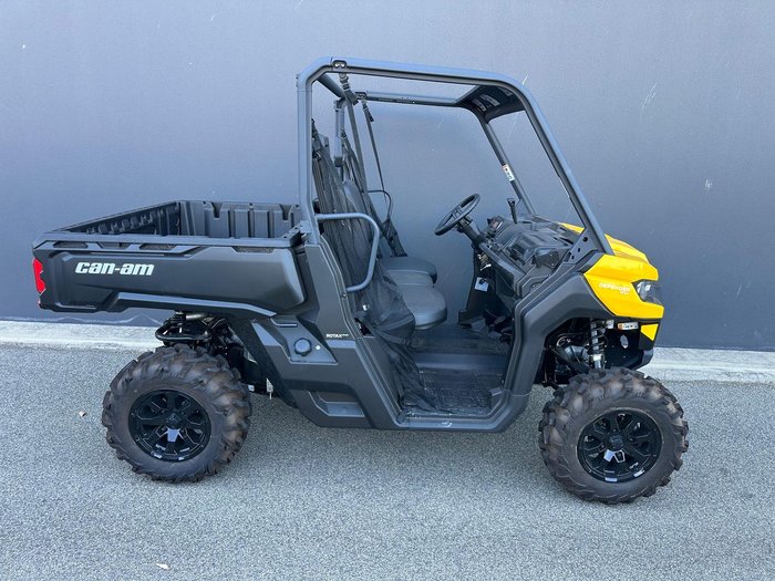 2025 Can-Am Defender XU HD9 Defender Yellow