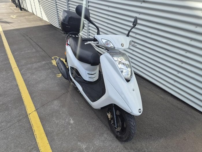 2014 Yamaha Vity (XC125E) Vity White