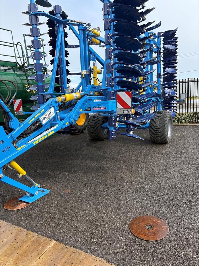 Farmet Triton 600Ps