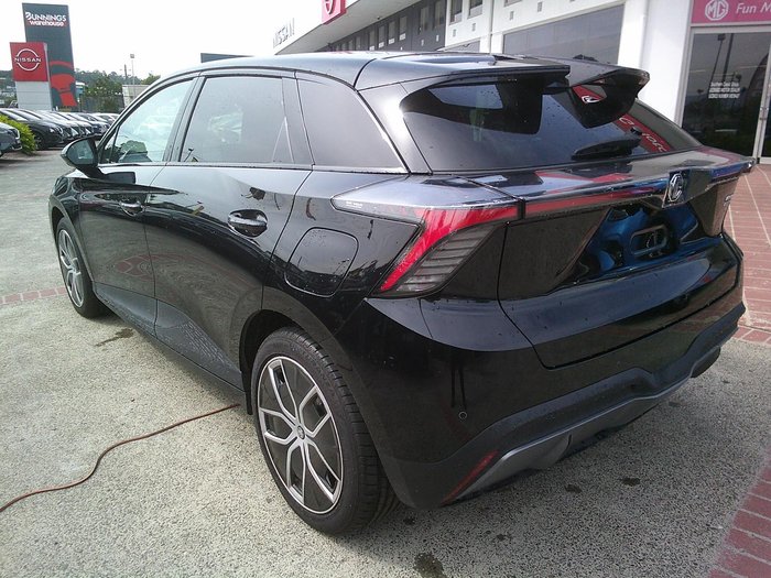 2024 MG MG4 Essence 64 MEH32 MY24 Black Pearl