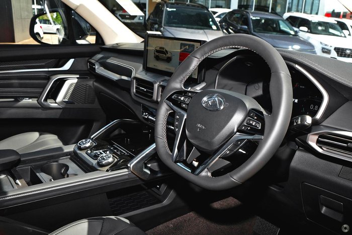 2025 LDV D90 Executive
