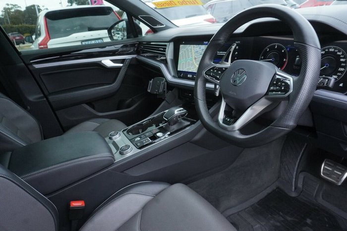 2021 Volkswagen Touareg V8 TDI Wolfsburg Edition