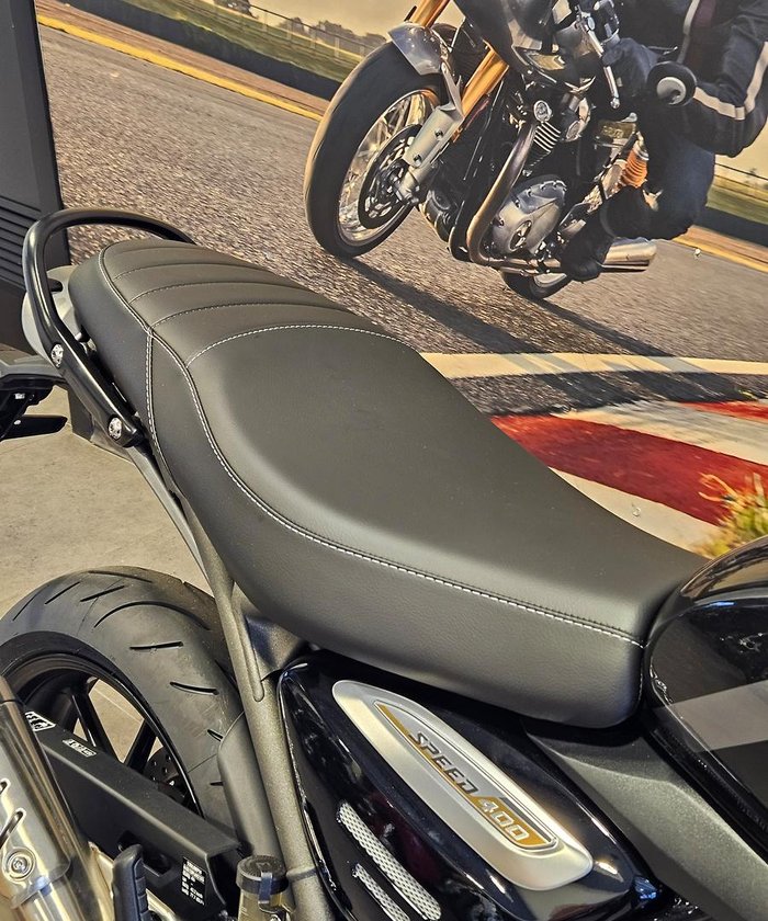 2025 Triumph Speed 400 Speed Four Black