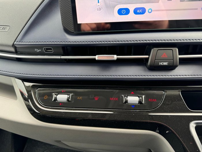 2025 LDV Deliver 9 