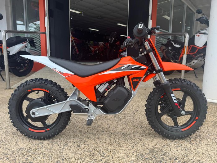 2024 KTM SX-E 2 SX-E Orange