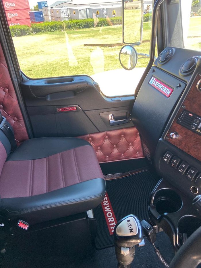 2020 Kenworth T909 White
