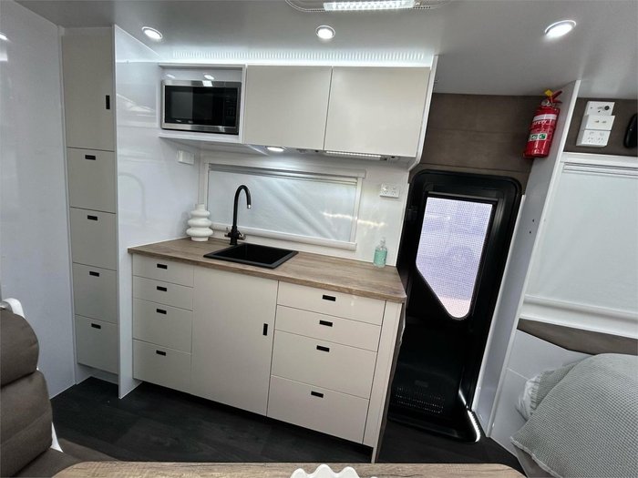 2025 Wonderland RV Amaroo