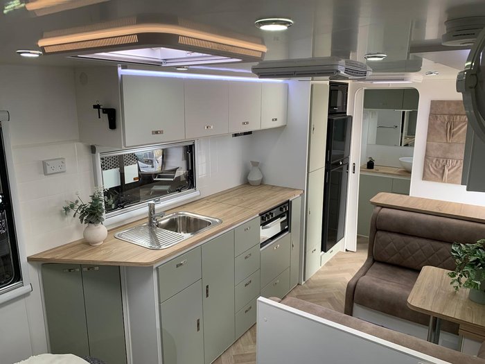 2025 Design RV Crx 5-2 20.6'