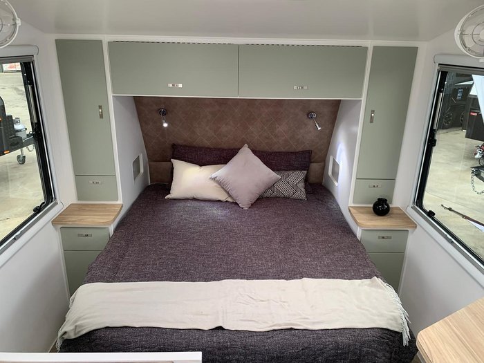 2025 Design RV Crx 5-2 20.6'