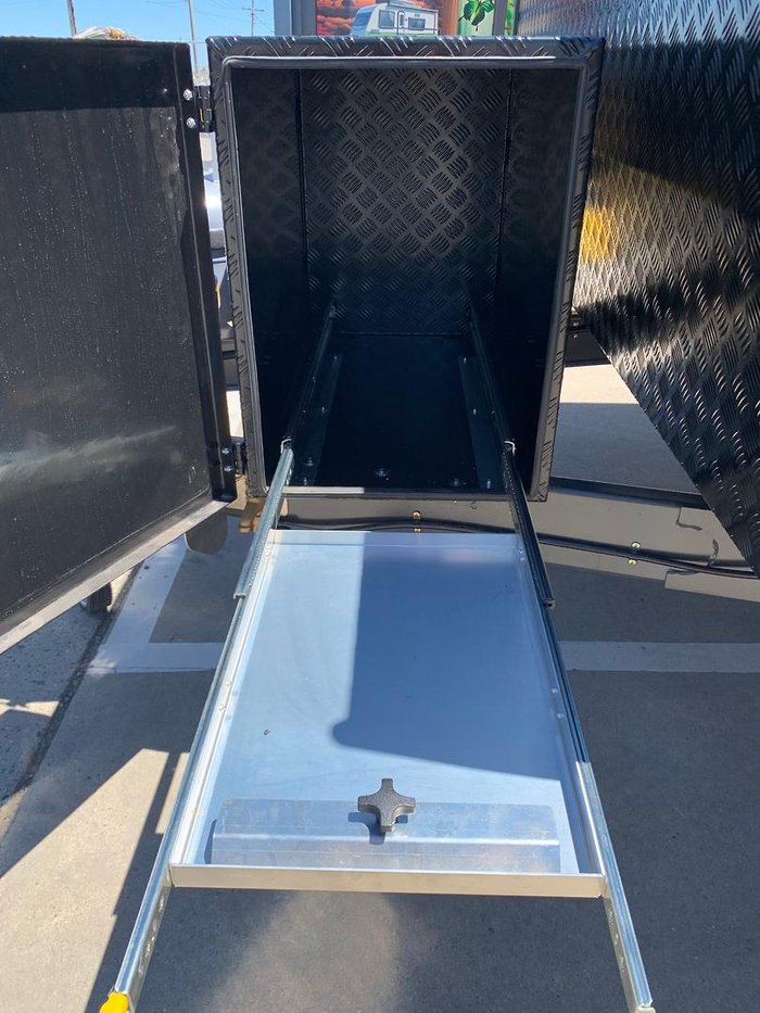 2025 Design RV Crx F2 21' Bunks