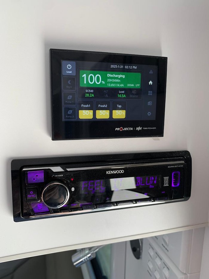 2025 Design RV Crx F2 21' Bunks