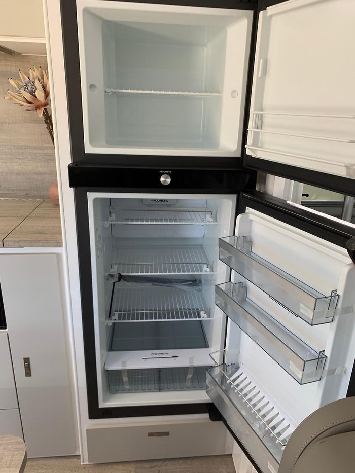 2025 Design RV Crx F2 21' Bunks