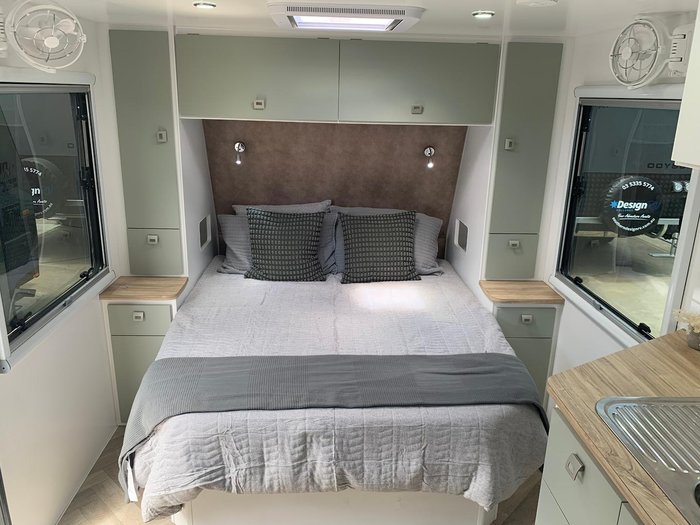 2025 Design RV Forerunner F2-6 Bunks