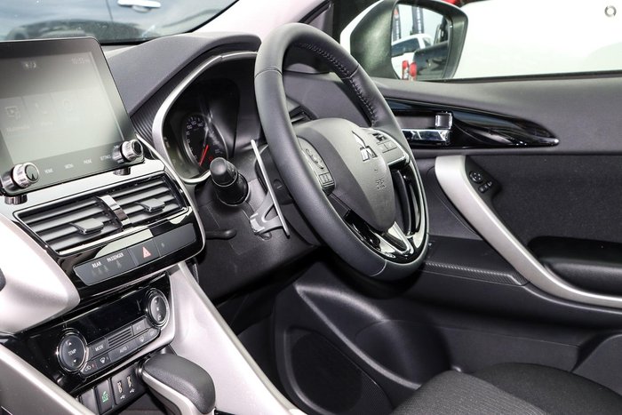 2024 Mitsubishi Eclipse Cross LS