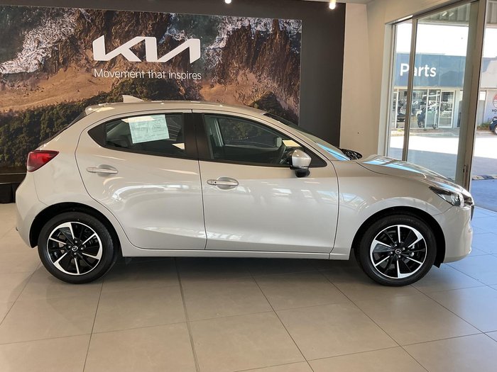 2024 Mazda 2 G15 GT