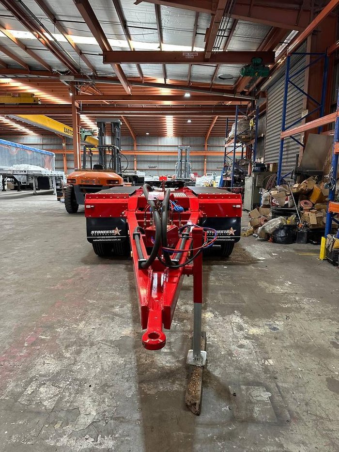 0 Stonestar Tri-Axle Dolly Red
