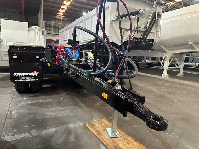 0 Stonestar Tri-Axle Dolly Red