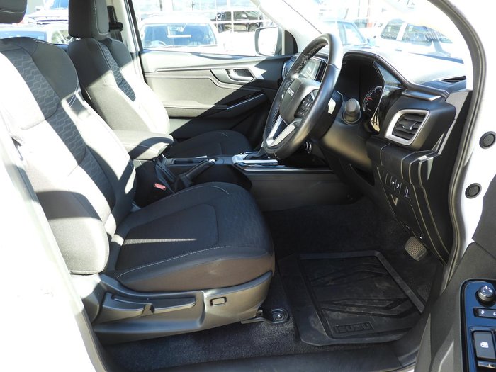 2023 Isuzu D-MAX LS-U