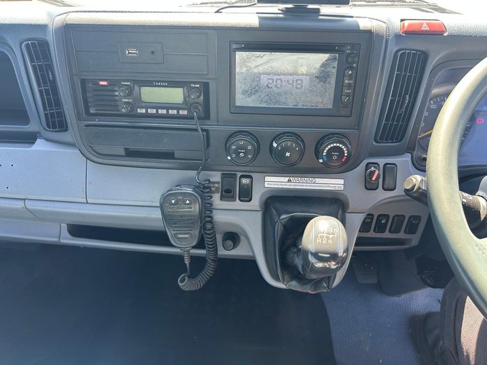 2015 Mitsubishi Canter CANTER, 815, MANUAL, TIPPER / RUBBISH BIN LIFTER, X SHIRE