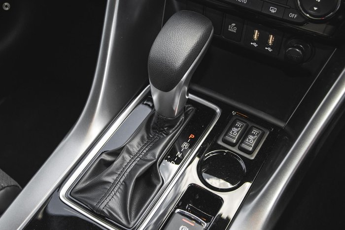 2024 Mitsubishi Eclipse Cross Black Edition