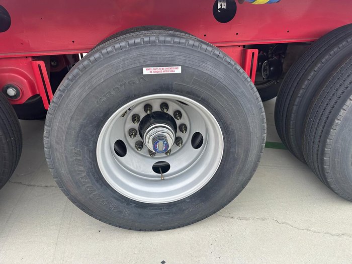 2025 CIMC 45' (22 Pallet) Flat Top
