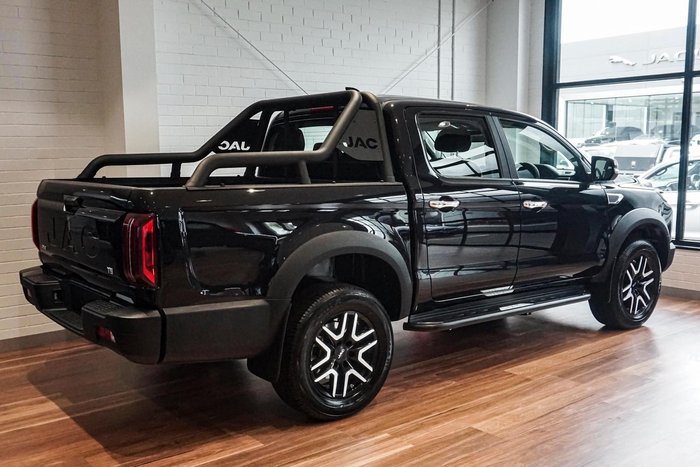 2024 JAC T9 Oasis