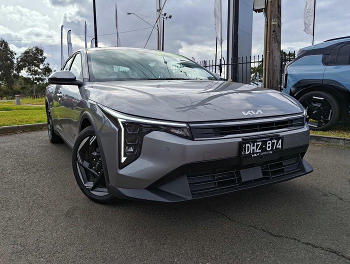2025 Kia K4 Sport