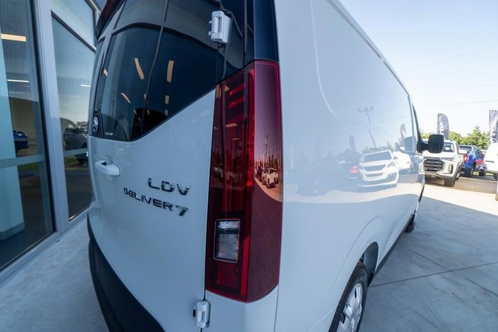 2024 LDV Deliver 7
