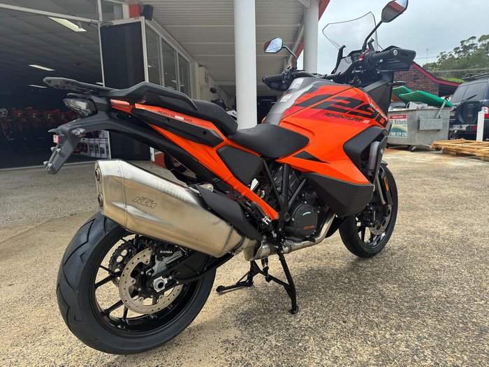 2023 KTM 1290 Super Adventure S Super Adventure Orange
