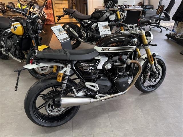 2024 Triumph Speed Twin 1200 RS Speed Twin Black