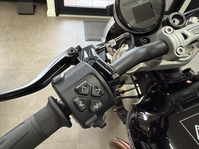 2024 Triumph Speed Twin 1200 RS Speed Twin Black