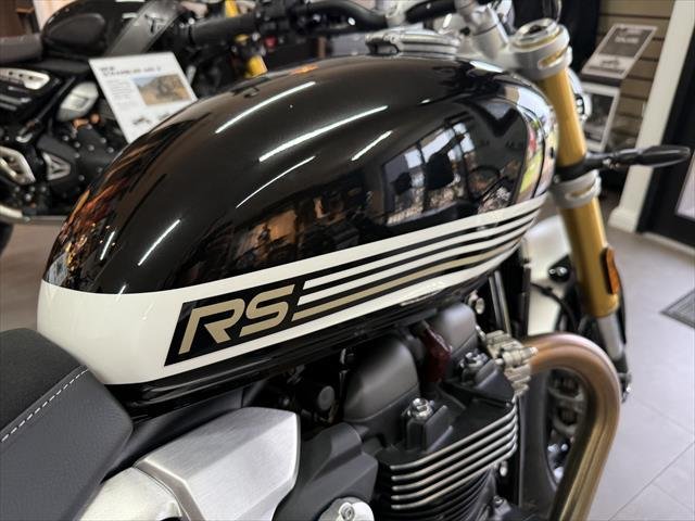 2024 Triumph Speed Twin 1200 RS Speed Twin Black