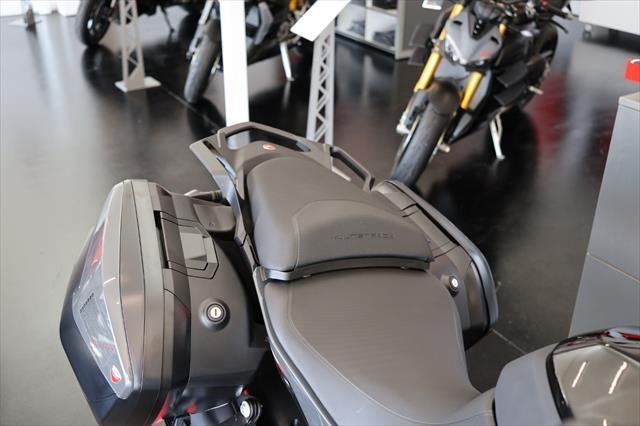 2024 Ducati Multistrada V2 S Multistrada Black
