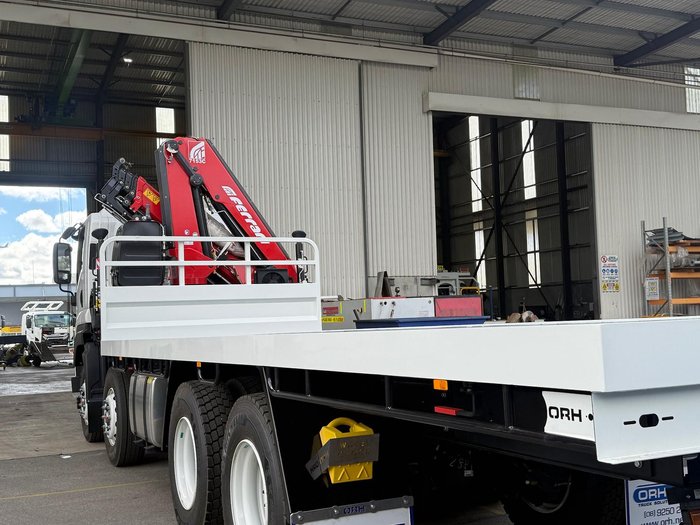 2025 Isuzu F Series FYH300-350 White