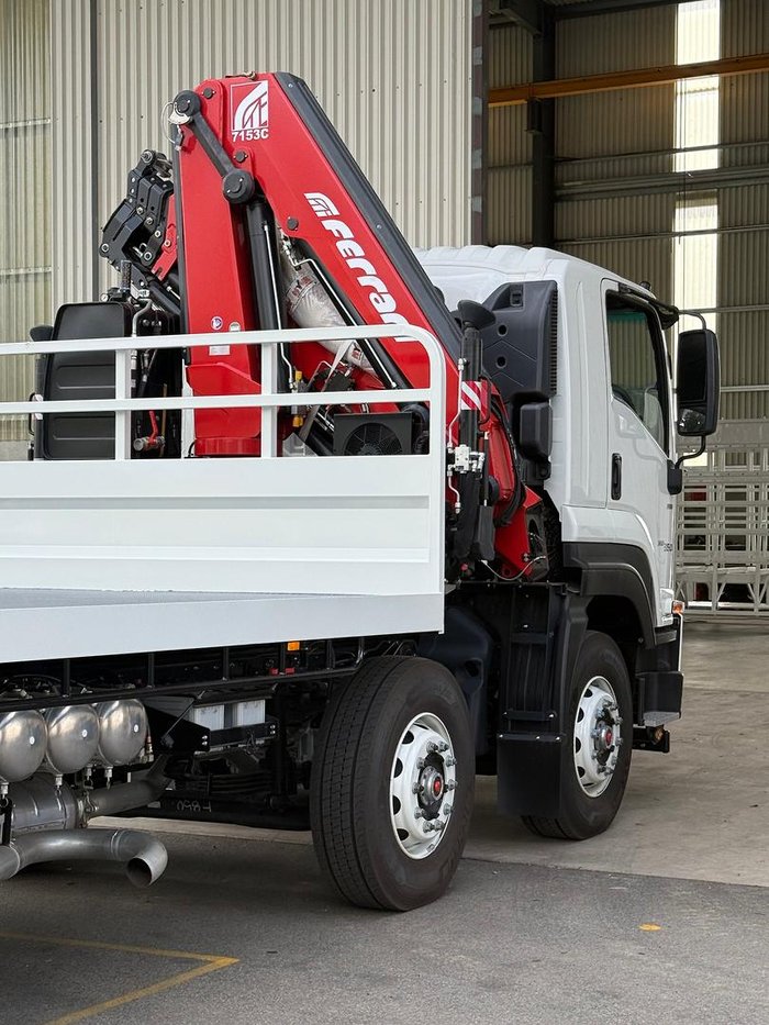 2025 Isuzu F Series FYH300-350 White