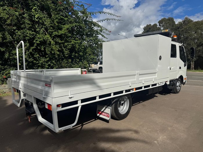 2015 Hino 300 Series 617 Long WHITE